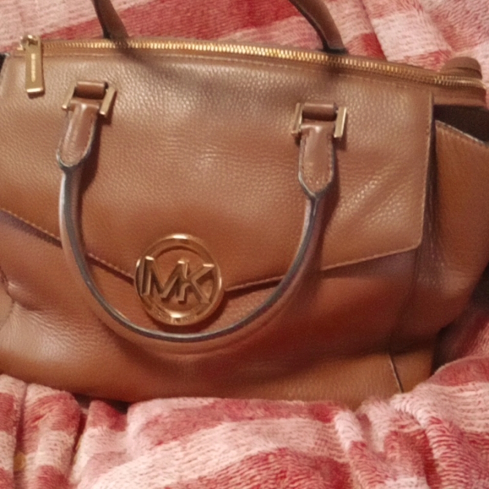 Michael Kors medium size